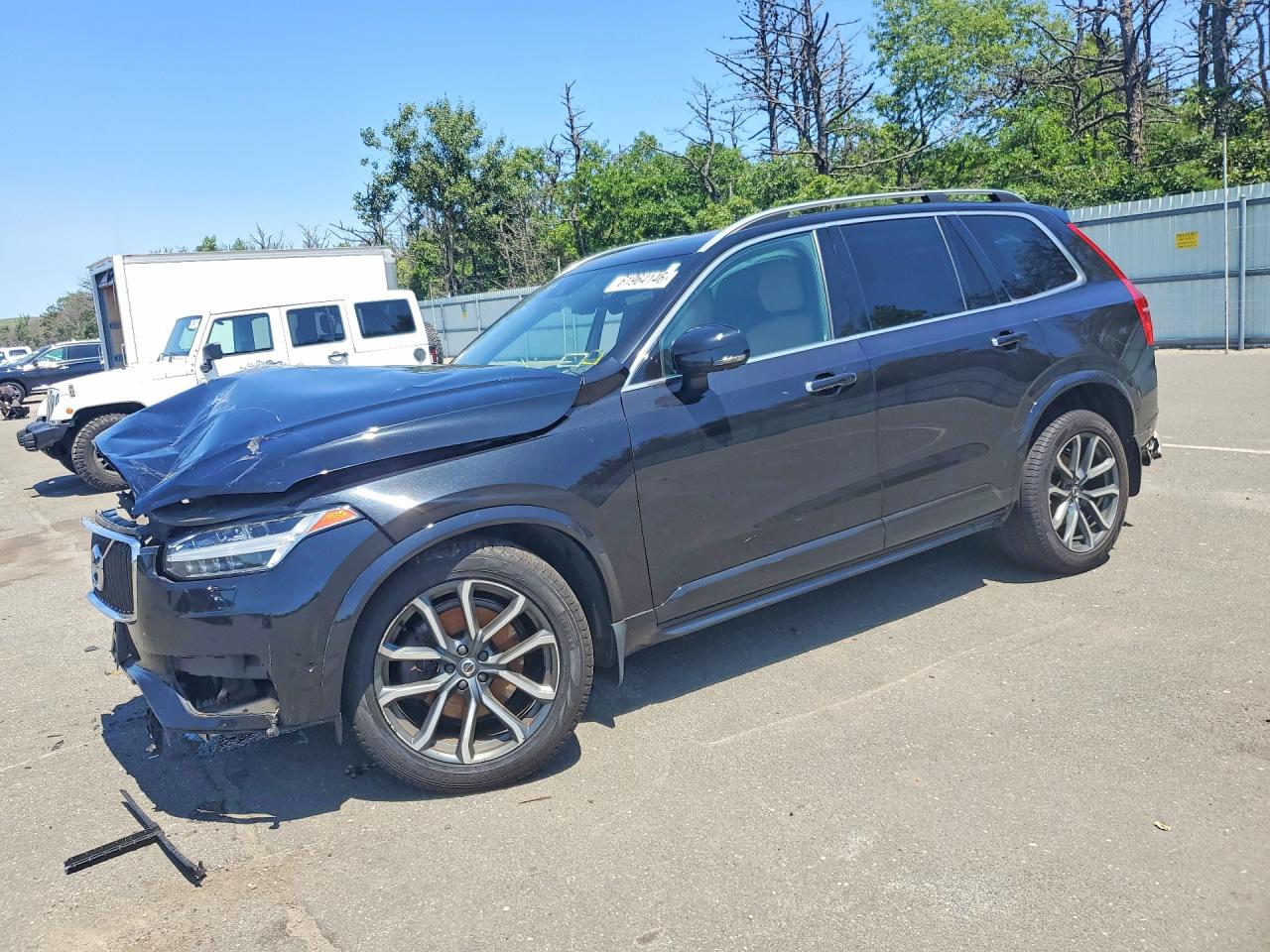 2016 VOLVO XC90