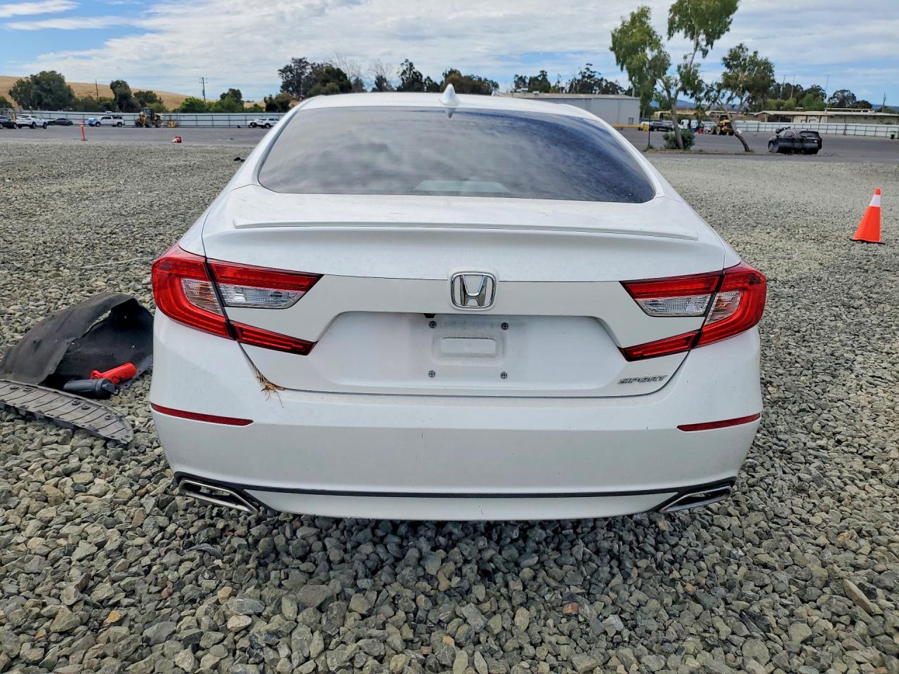 1HGCV1F3XLA102587 · 2020 HONDA ACCORD · 6/12