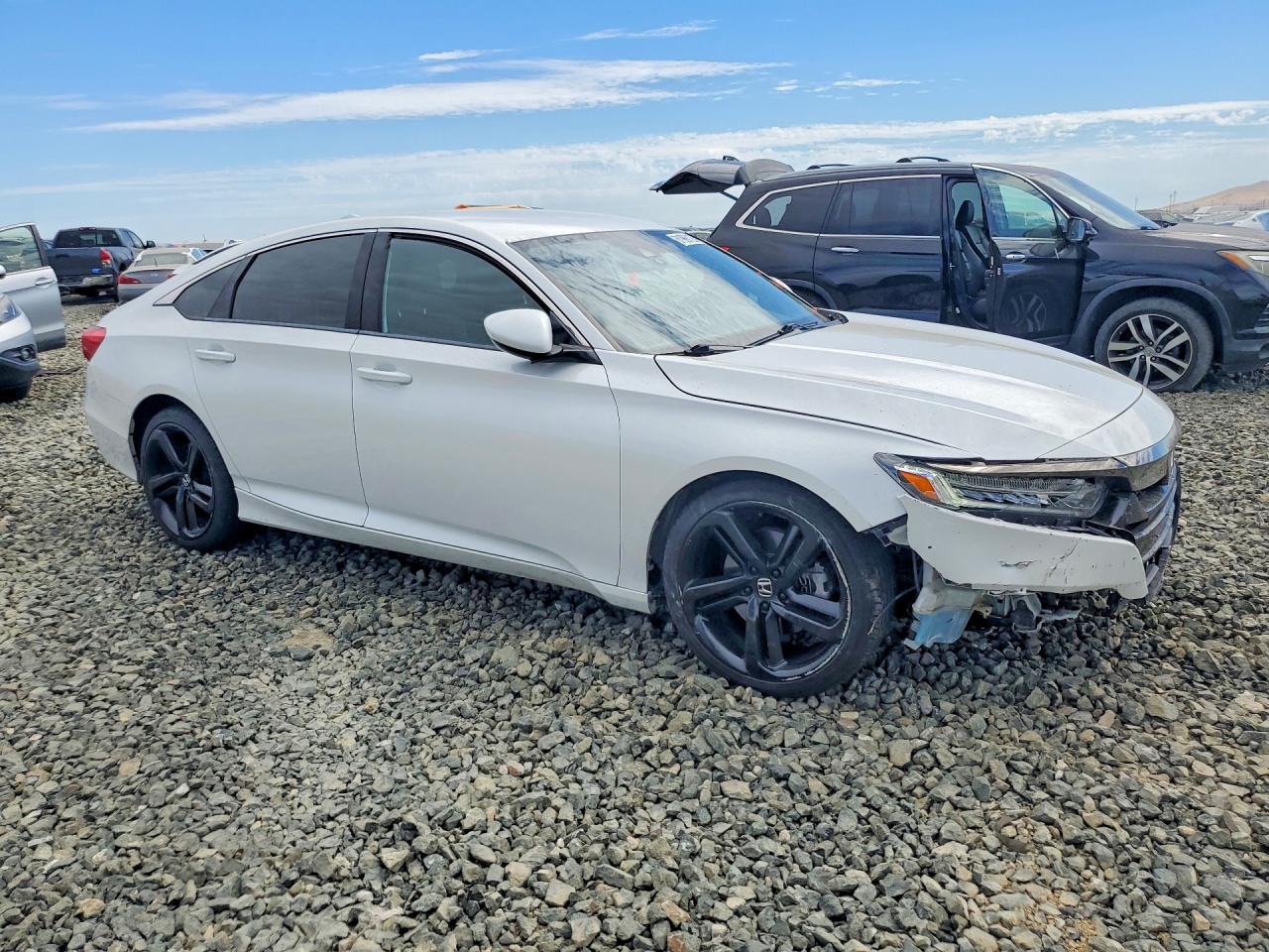 1HGCV1F3XLA102587 · 2020 HONDA ACCORD · 4/12