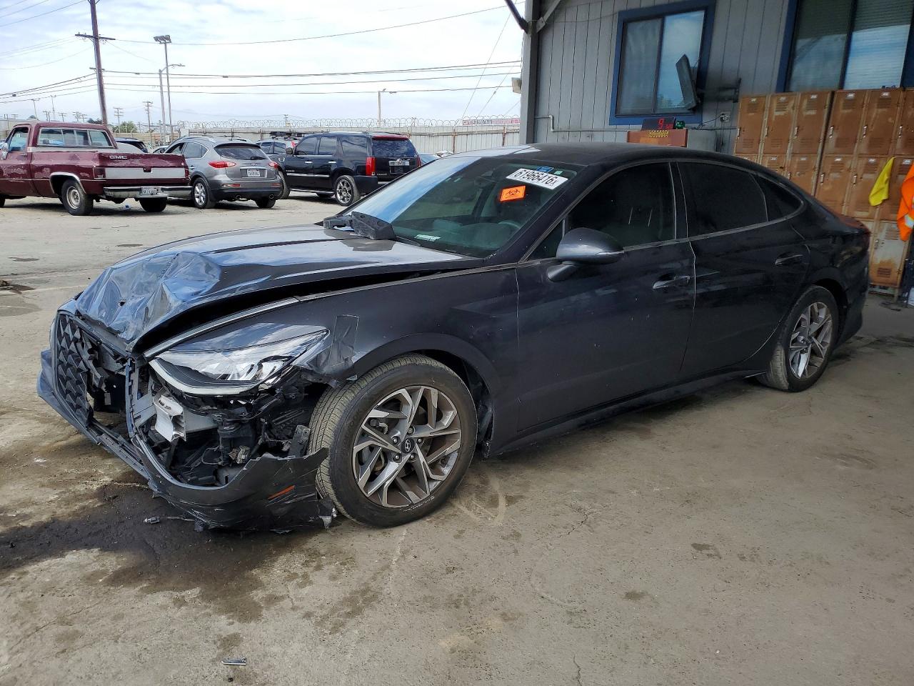 5NPEF4JA7LH043518 · 2020 HYUNDAI SONATA