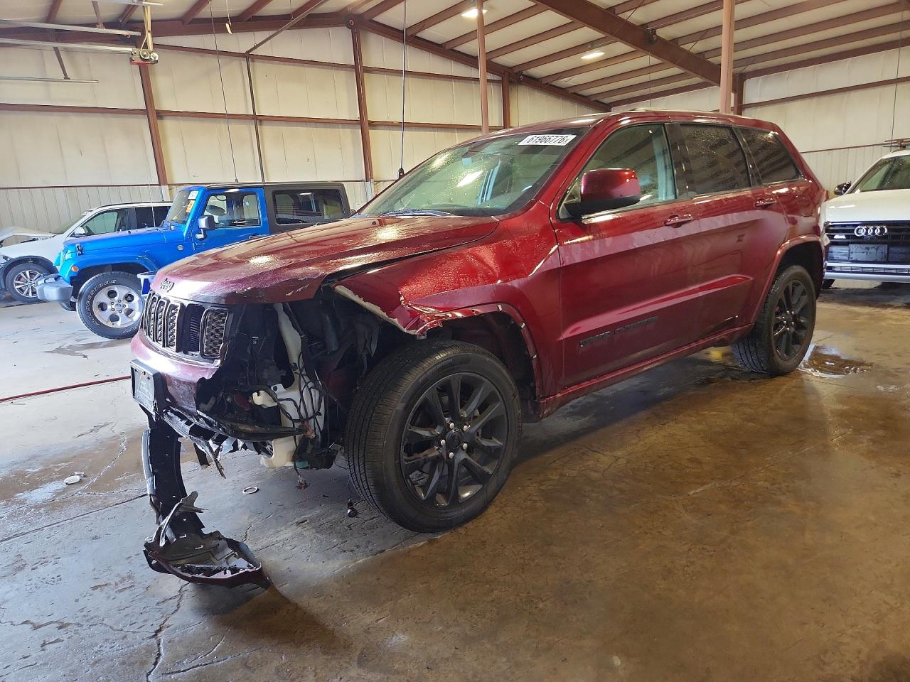 1C4RJFAG4HC918945 · 2017 JEEP GRAND CHEROKEE