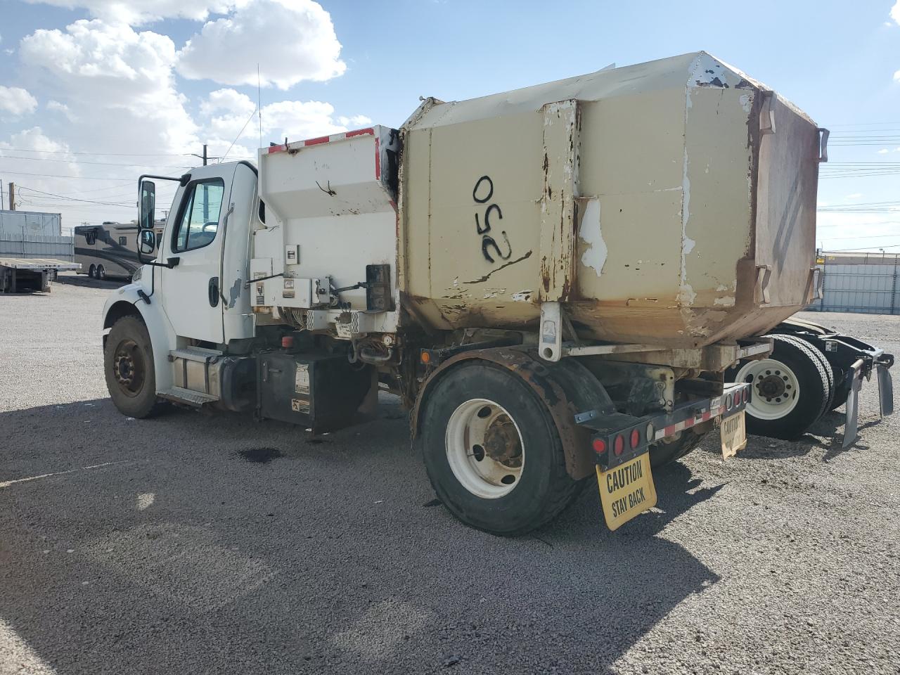 1FVACXDT1GHHB4937 · 2016 FREIGHTLINER M2 · 2/13