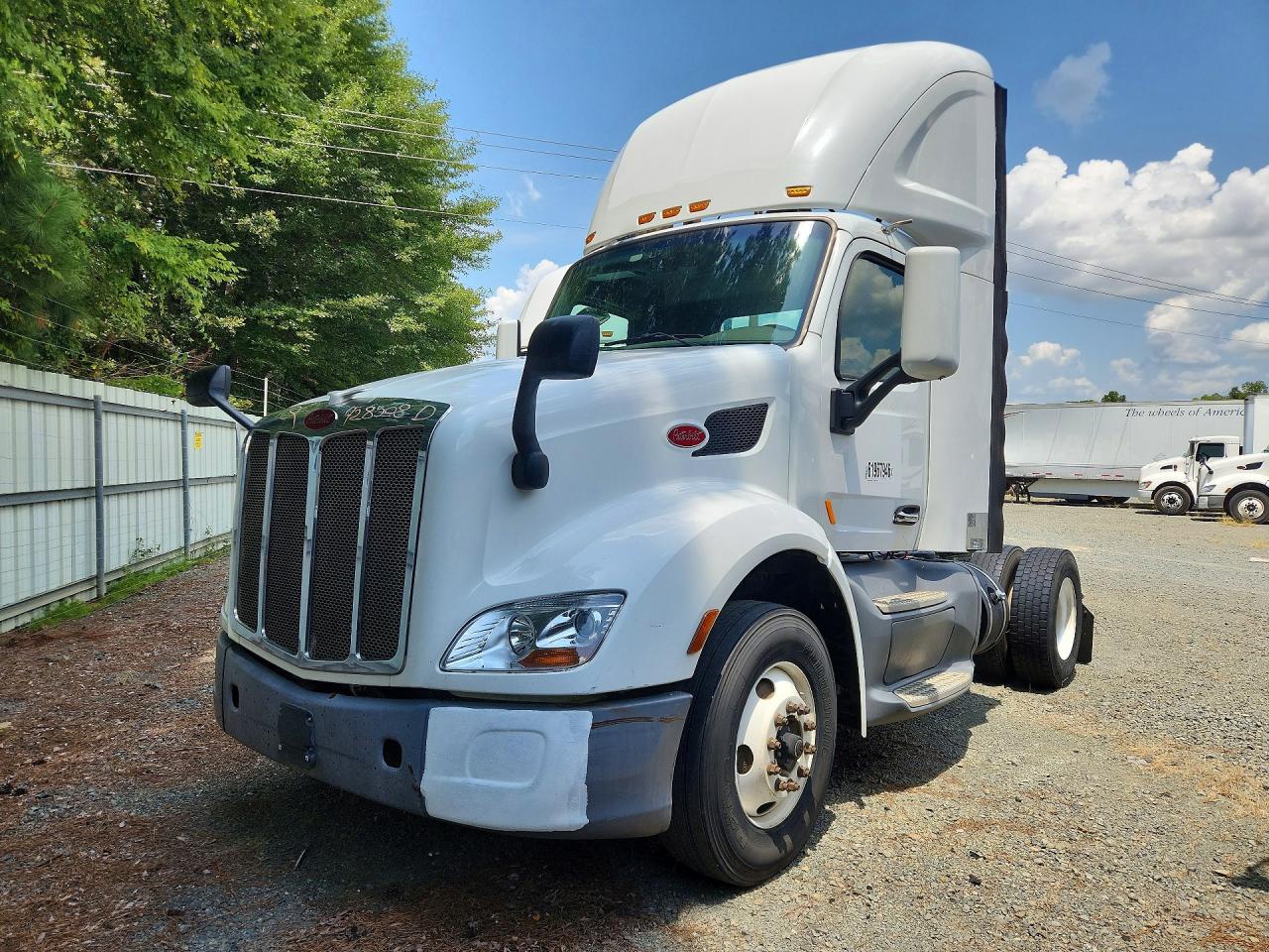 1XPBA48X2HD428508 · 2017 PETERBILT 579