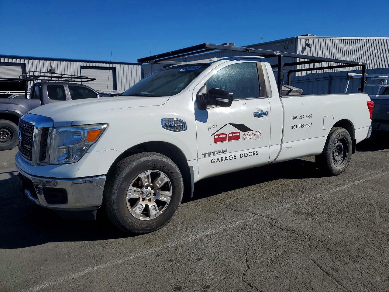 1N6AA1R88HN559288 · 2017 NISSAN TITAN
