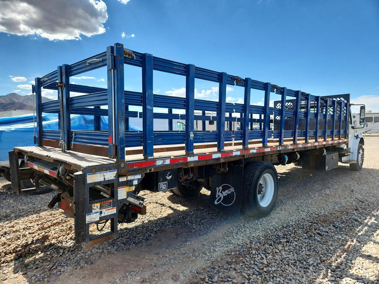 1FVACWFD9JHJM2363 · 2018 FREIGHTLINER M2 · 3/12