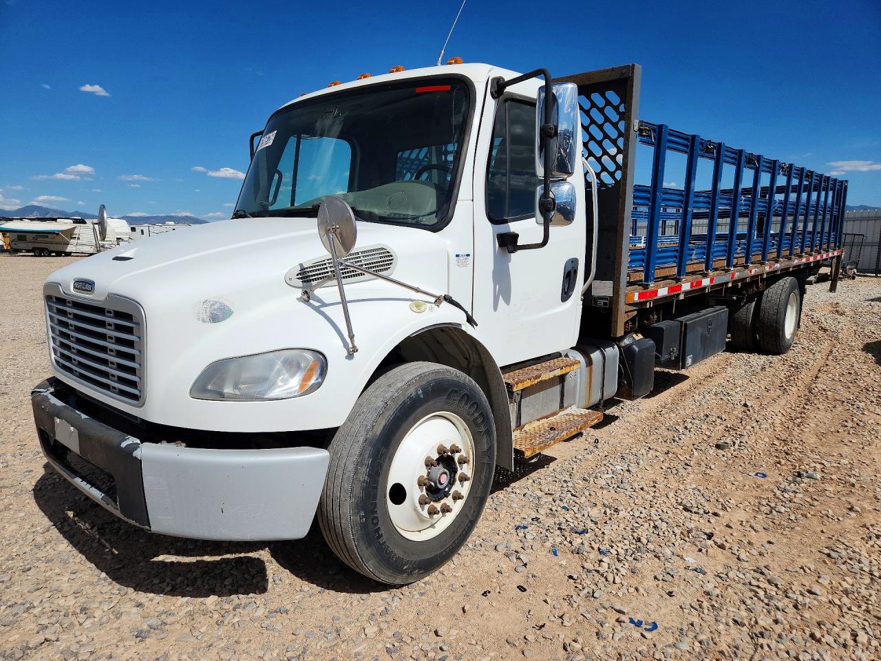 2018 FREIGHTLINER M2
