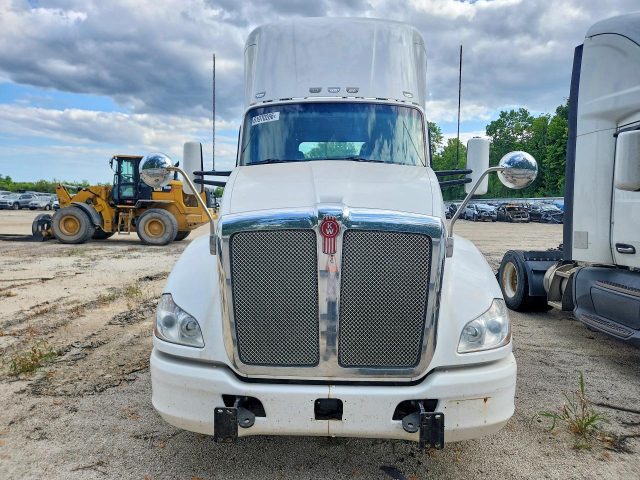 1XKYA48X7FJ403411 · 2015 KENWORTH CONSTRUCTION · 5/12