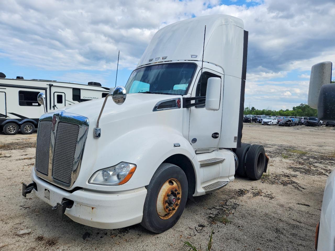 1XKYA48X7FJ403411 · 2015 KENWORTH CONSTRUCTION