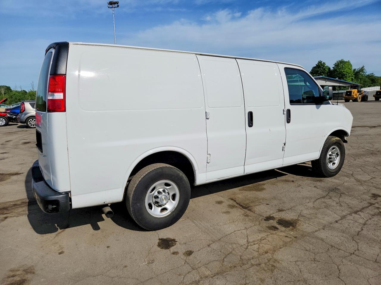 1GCWGAFP2M1191422 · 2021 CHEVROLET EXPRESS G2500 · 3/13