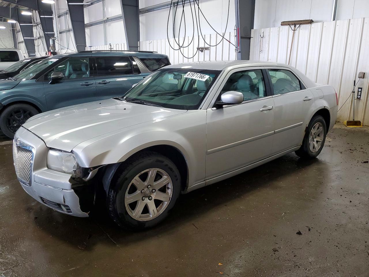 2C3KA53G27H877014 · 2007 CHRYSLER 300