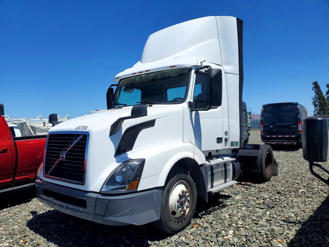 2018 VOLVO VNL