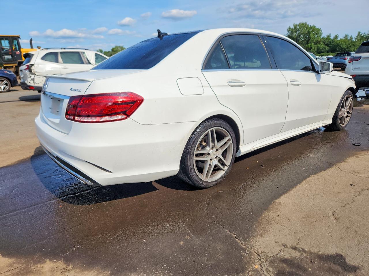 WDDHF8JB4EB073230 · 2014 MERCEDES-BENZ E · 3/13