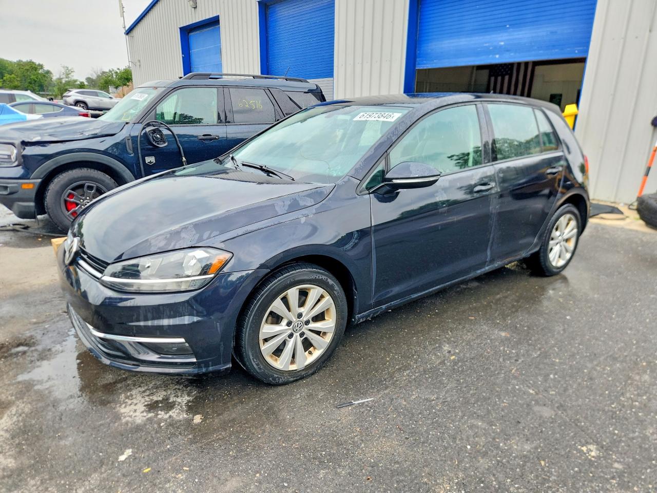 3VWB17AU5JM296130 · 2018 VOLKSWAGEN GOLF
