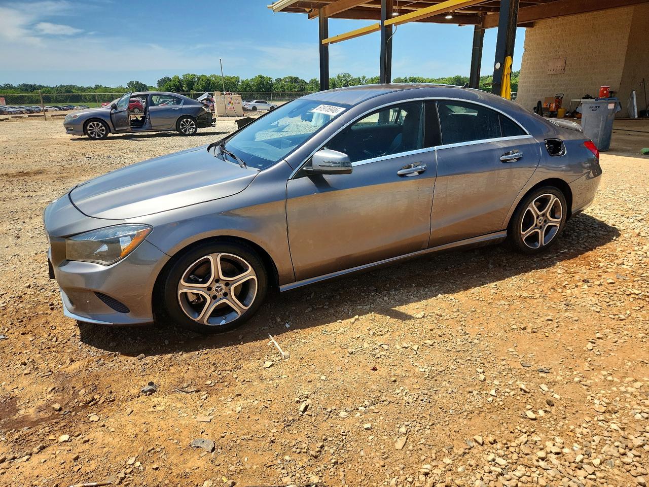 WDDSJ4EB0JN586703 · 2018 MERCEDES-BENZ CLA