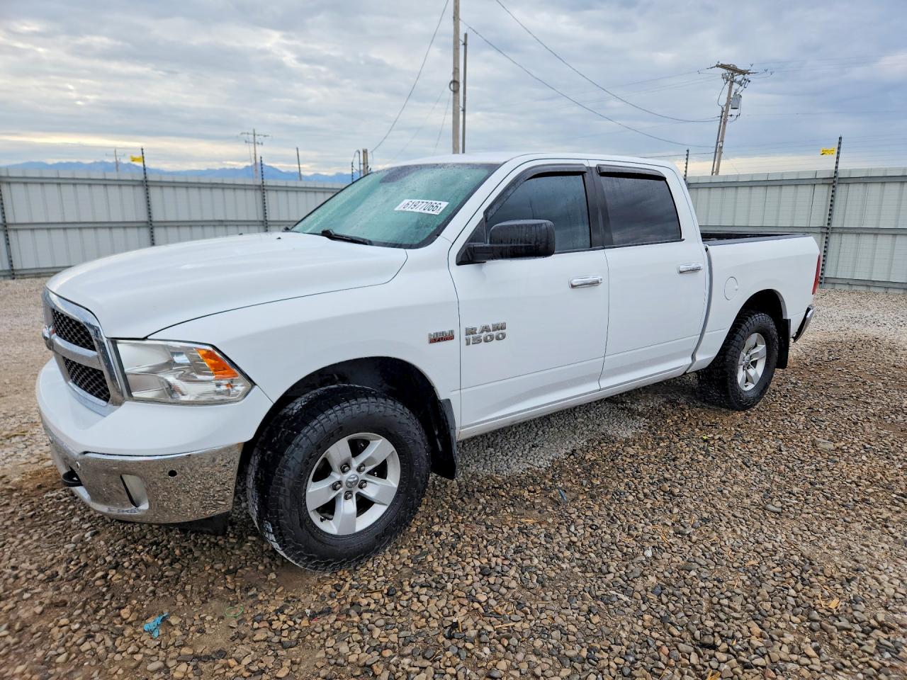 1C6RR7LT0FS615549 · 2015 RAM 1500