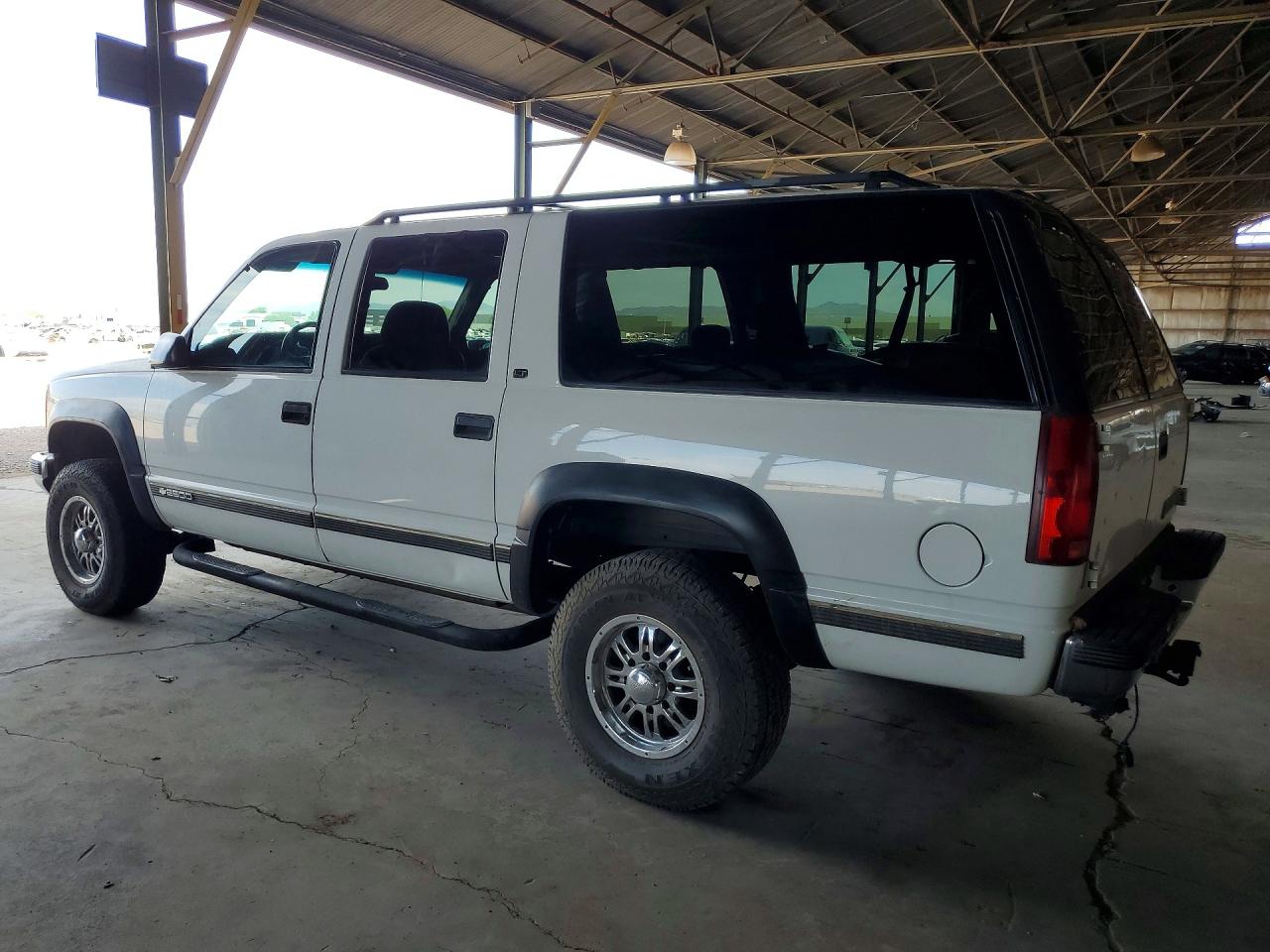 3GNGK26F7XG106751 · 1999 CHEVROLET SUBURBAN · 2/12