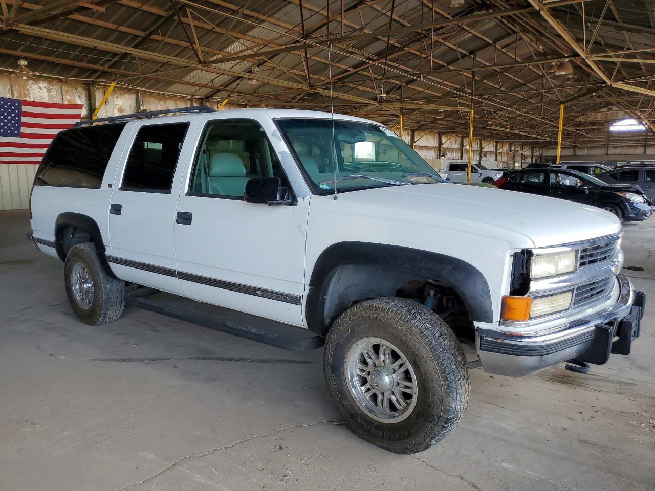 3GNGK26F7XG106751 · 1999 CHEVROLET SUBURBAN · 4/12