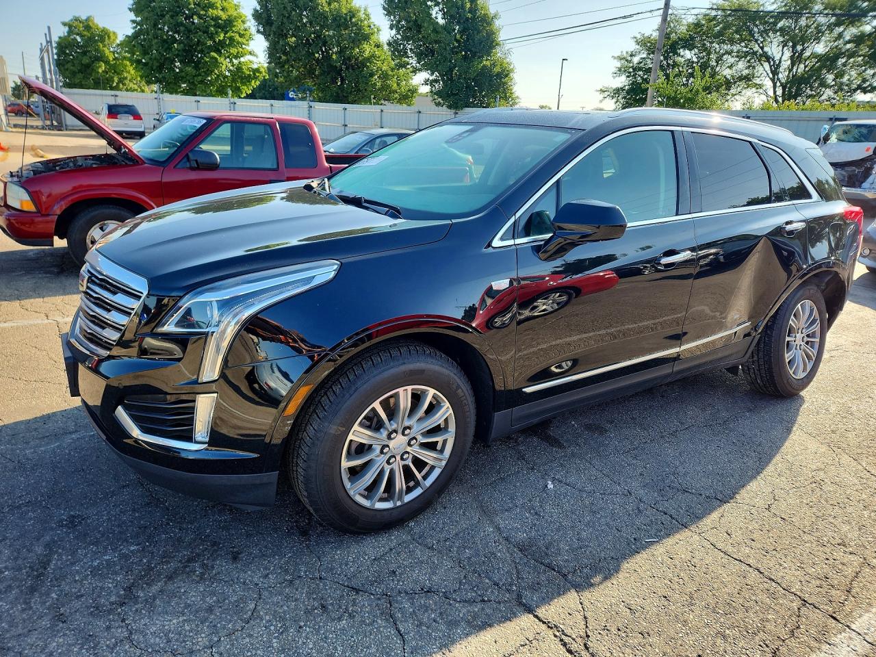 2017 CADILLAC XT5