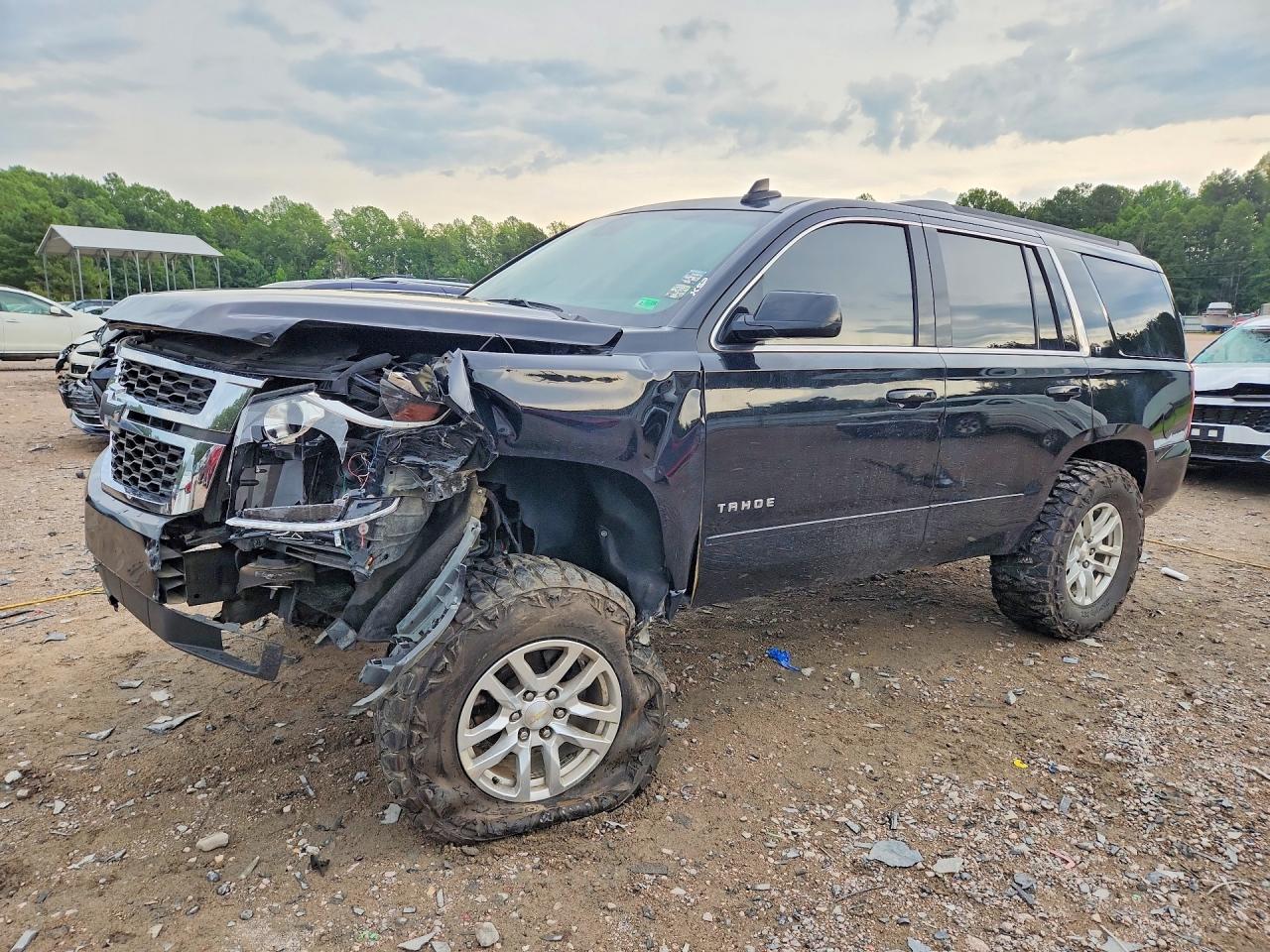 1GNSCBKC6HR406348 · 2017 CHEVROLET TAHOE