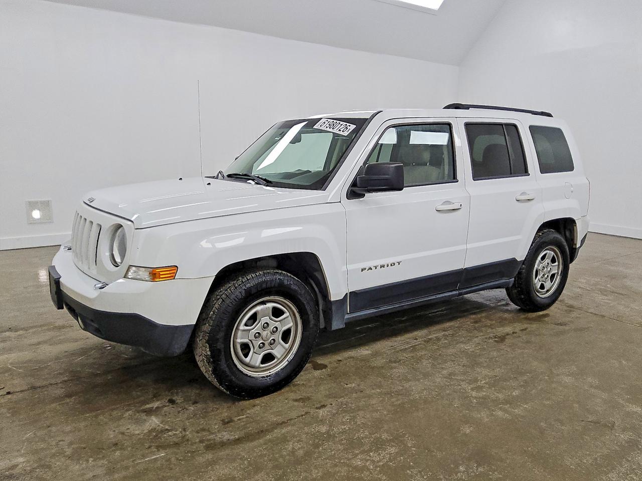1C4NJPBA9GD609334 · 2016 JEEP PATRIOT