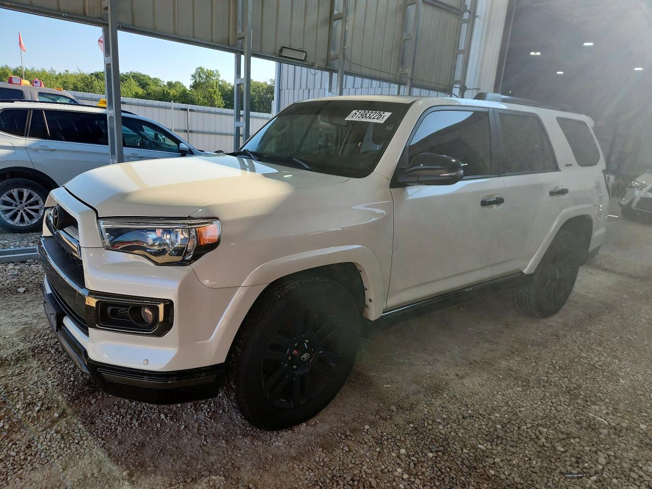 JTEBU5JR9K5714637 · 2019 TOYOTA 4RUNNER