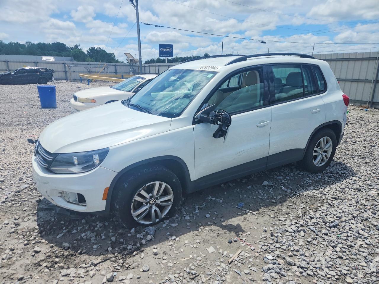 WVGAV7AXXGW604880 · 2016 VOLKSWAGEN TIGUAN