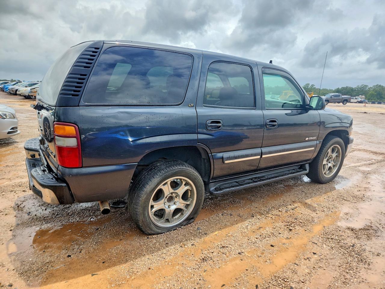 1GNEK13Z53J120835 · 2003 CHEVROLET TAHOE · 3/13