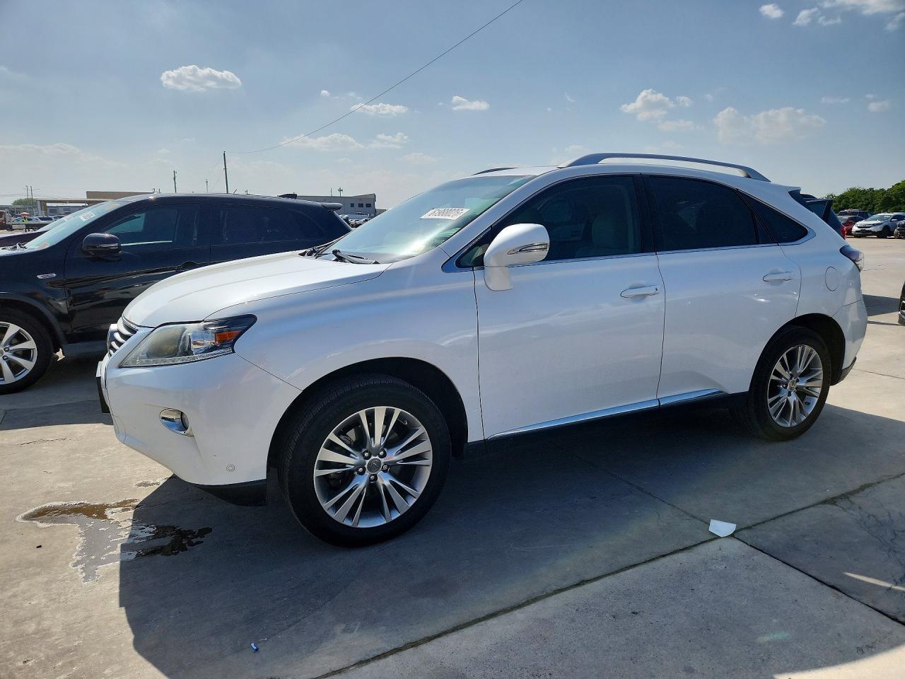 2T2ZK1BA7DC121810 · 2013 LEXUS RX