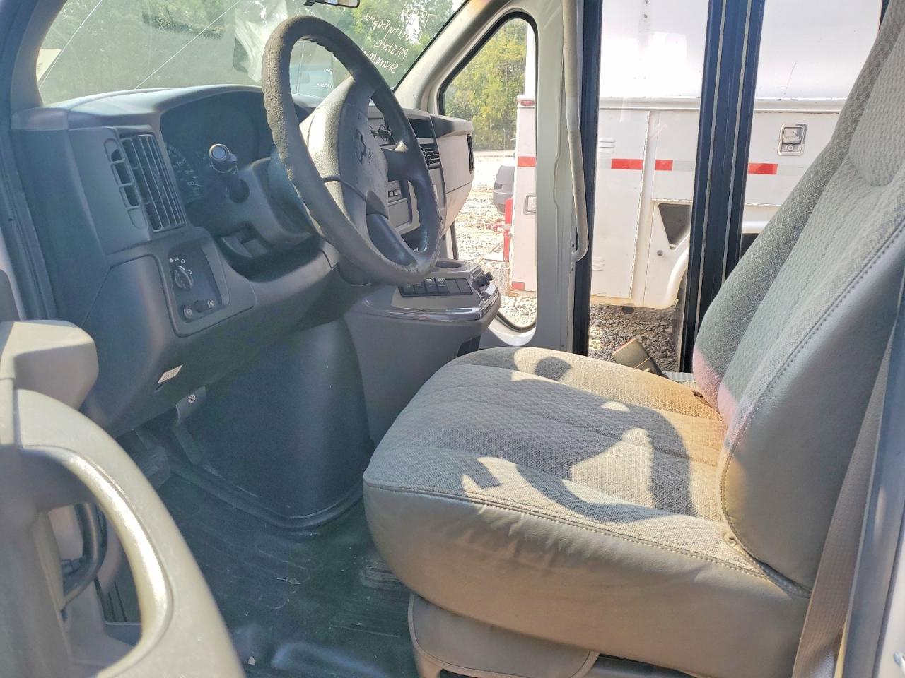 1GBJG31U531116087 · 2003 CHEVROLET EXPRESS G3500 · 7/13