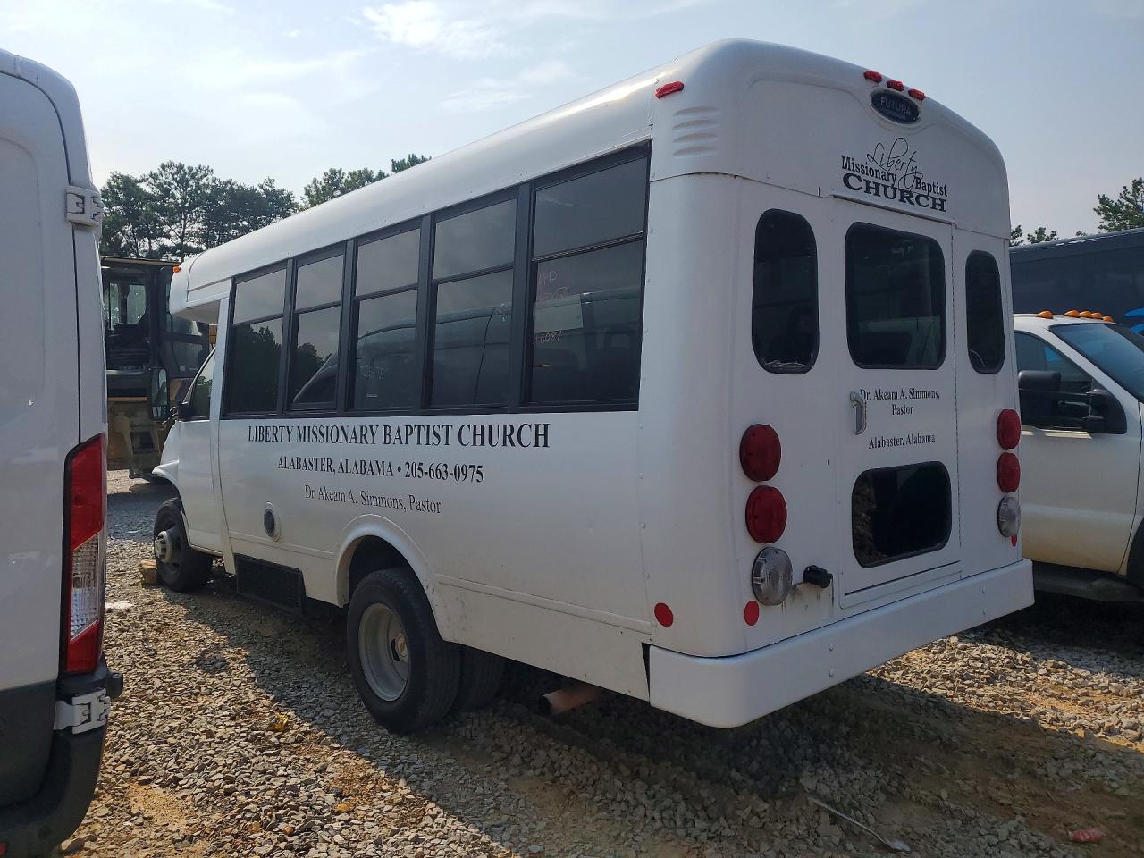 1GBJG31U531116087 · 2003 CHEVROLET EXPRESS G3500 · 2/13