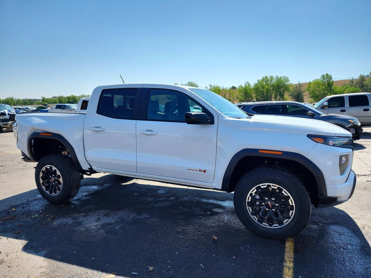 1GTP2DEK1T1246516 · 2026 GMC CANYON · 4/13