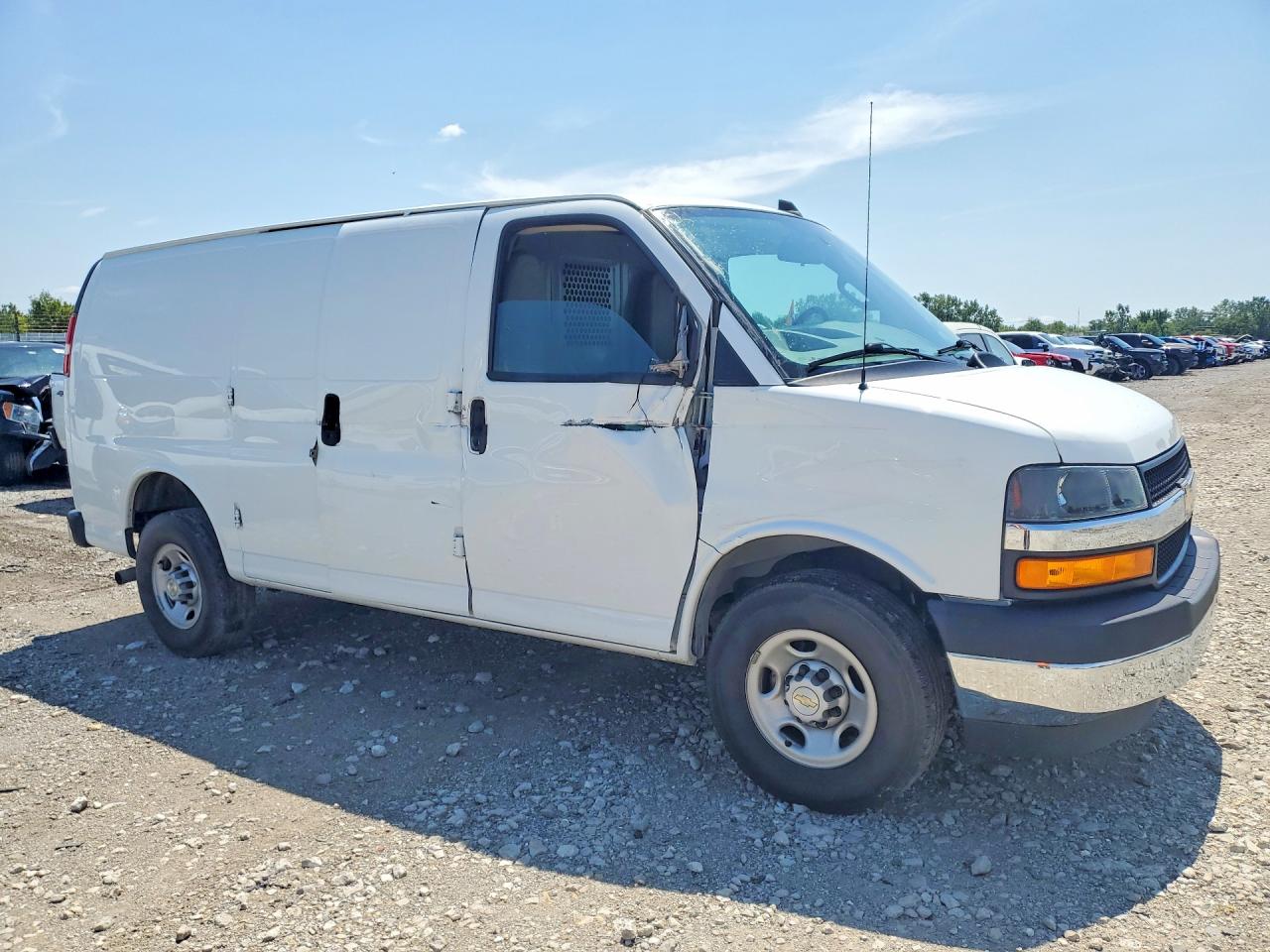 1GCWGAFPXP1160309 · 2023 CHEVROLET EXPRESS G2500 · 4/13