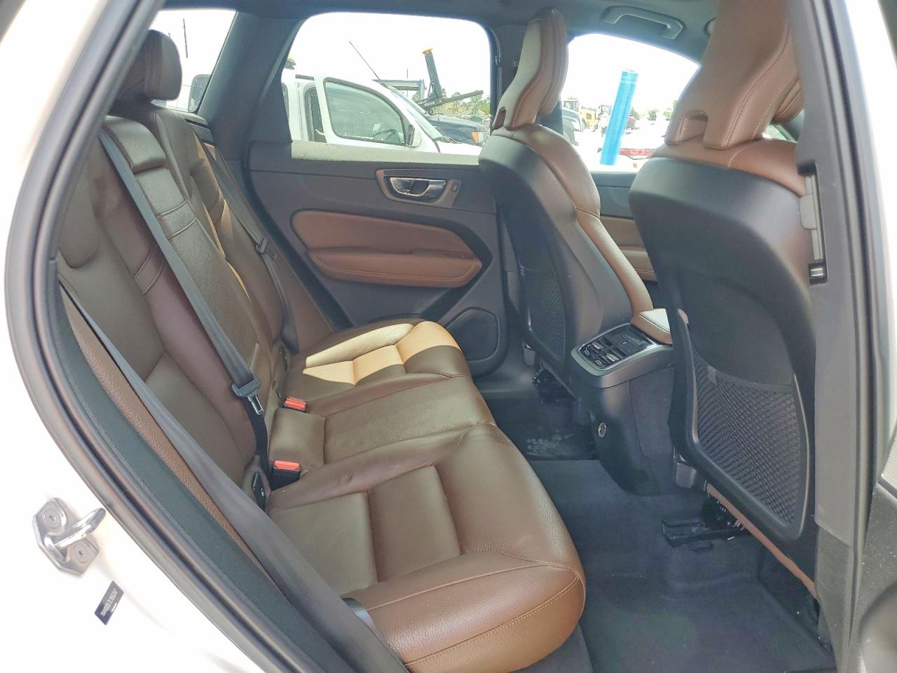 YV4102DL7L1565247 · 2020 VOLVO XC60 · 11/13