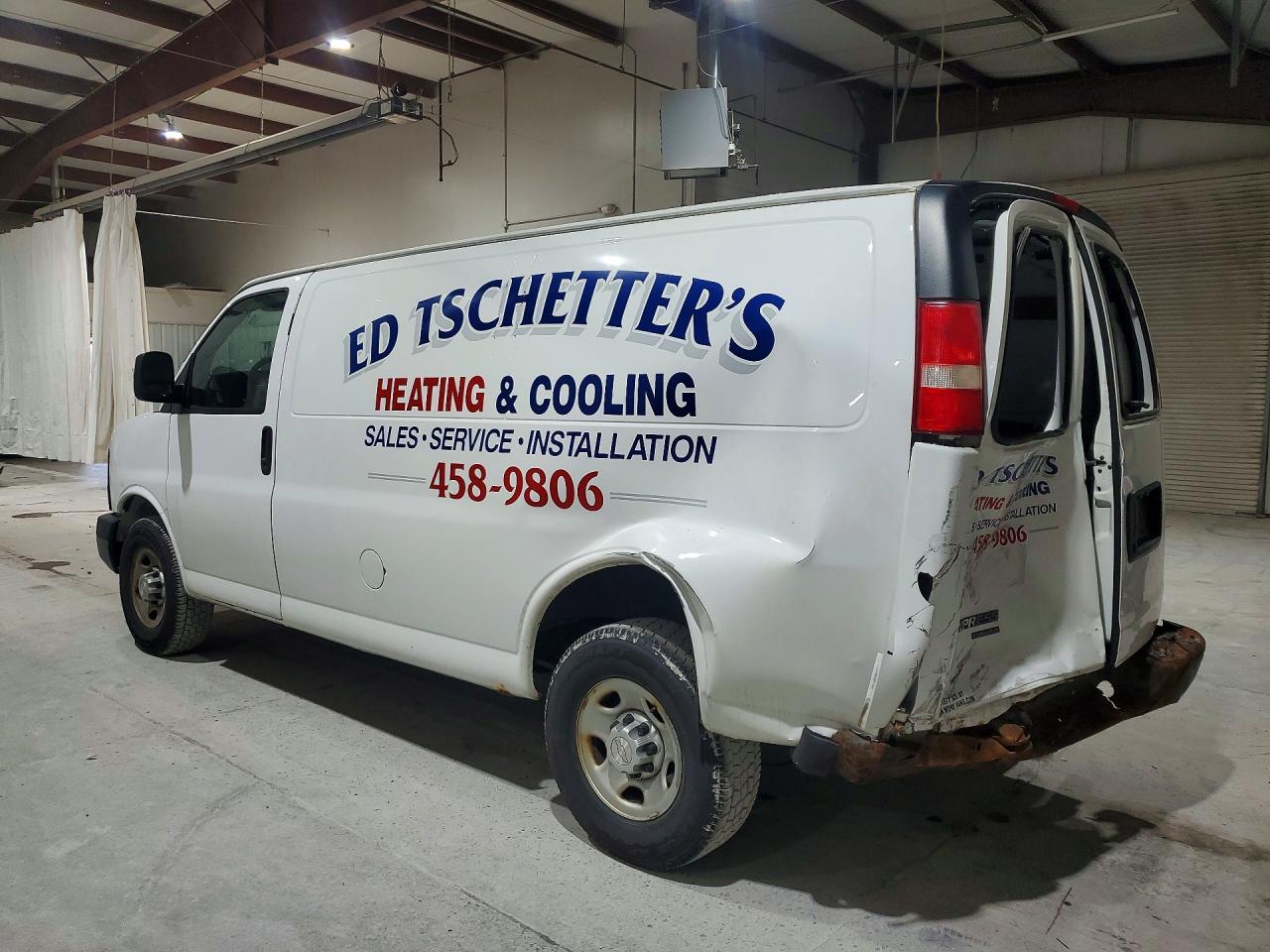 1GCWGFCF5F1286293 · 2015 CHEVROLET EXPRESS G2500 · 2/12