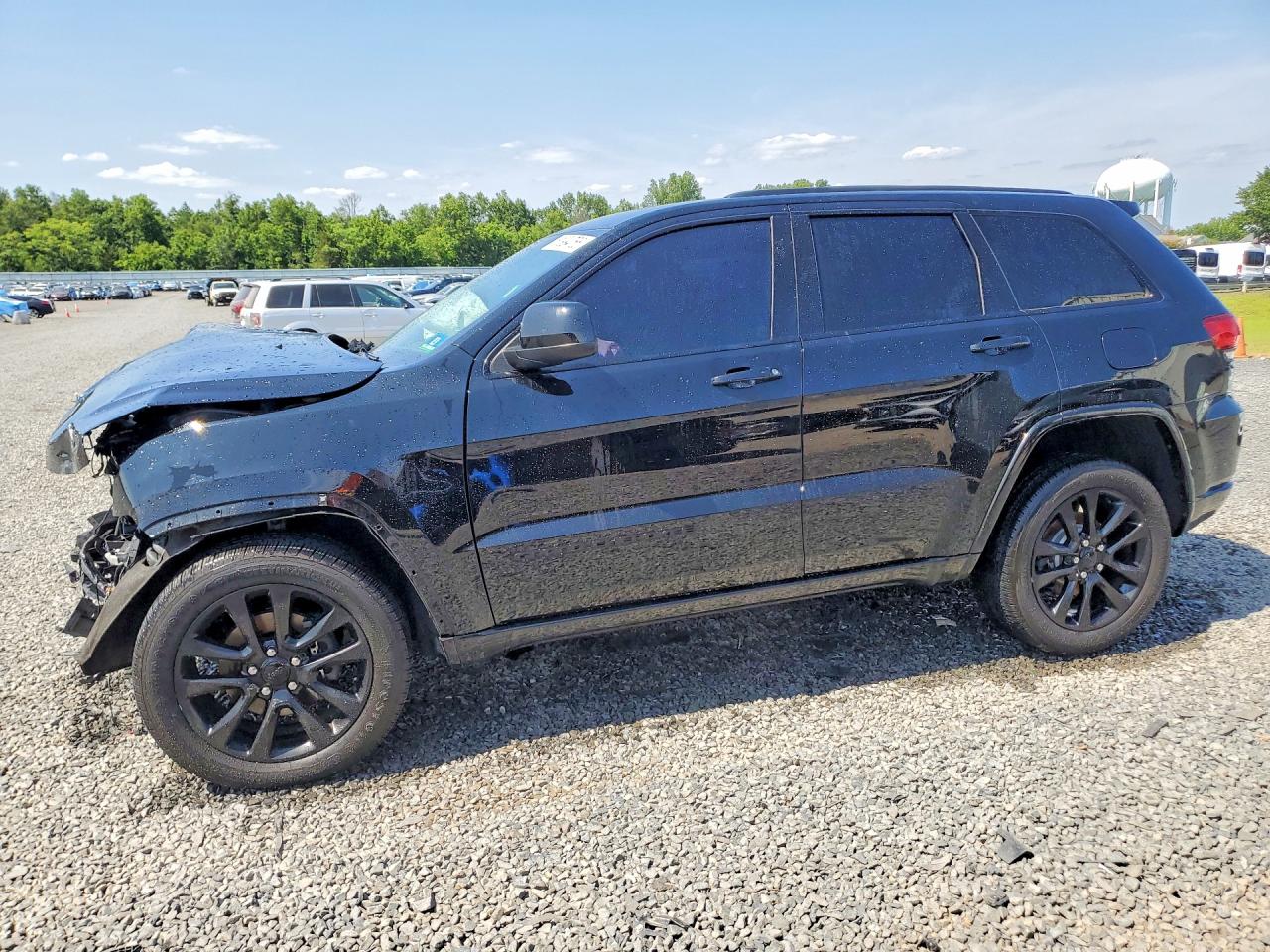 1C4RJFAG4JC367244 · 2018 JEEP GRAND CHEROKEE