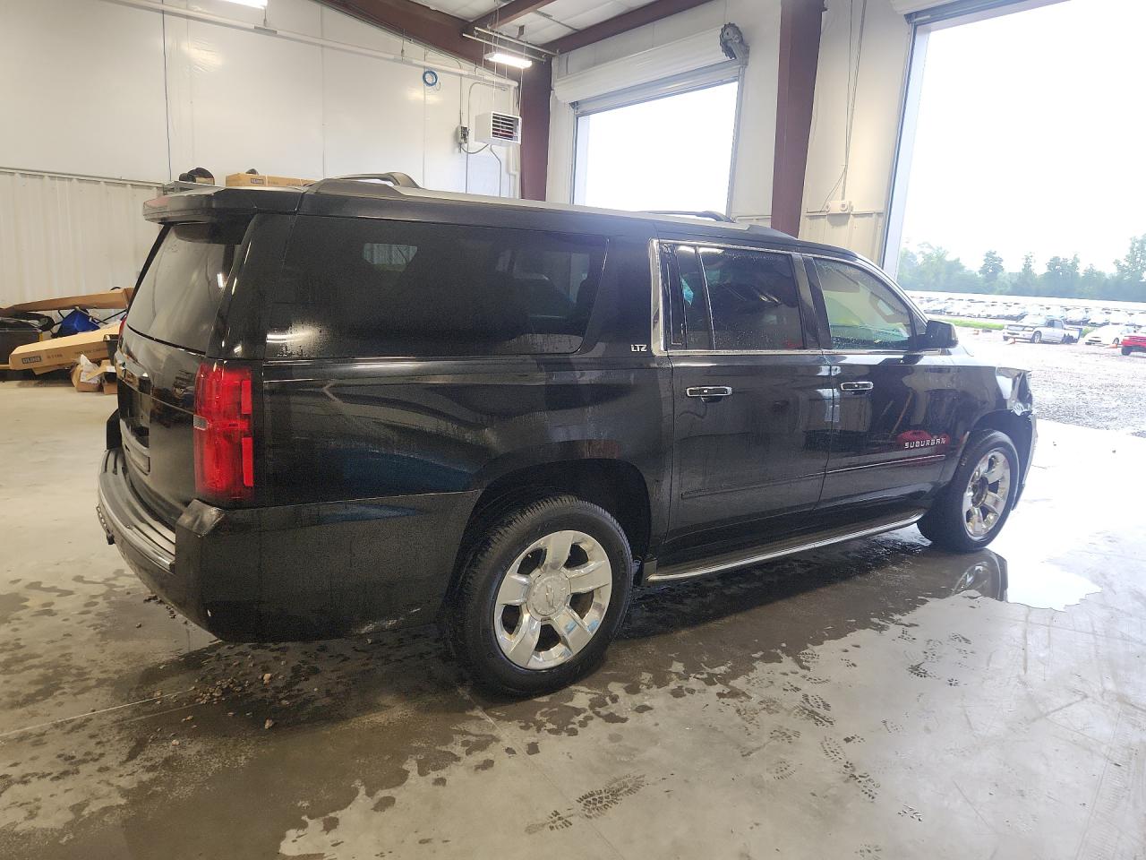 1GNSKKKC6FR688605 · 2015 CHEVROLET SUBURBAN · 3/13