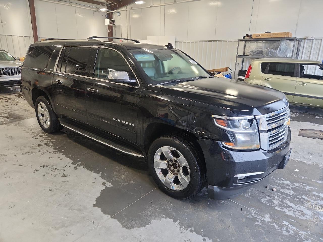 1GNSKKKC6FR688605 · 2015 CHEVROLET SUBURBAN · 4/13