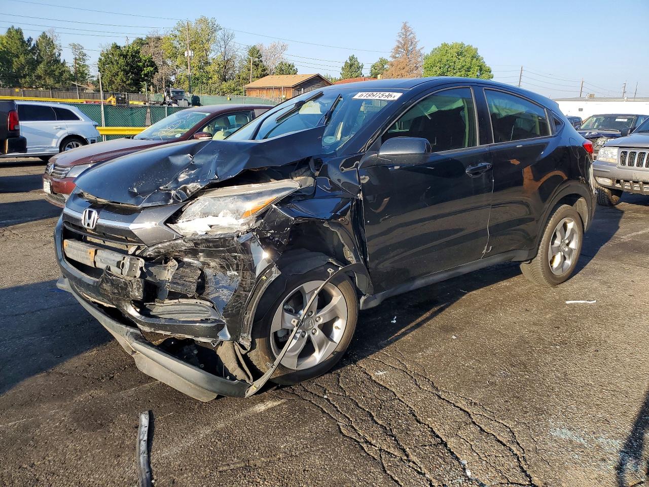 3CZRU6H33HG703056 · 2017 HONDA HR-V