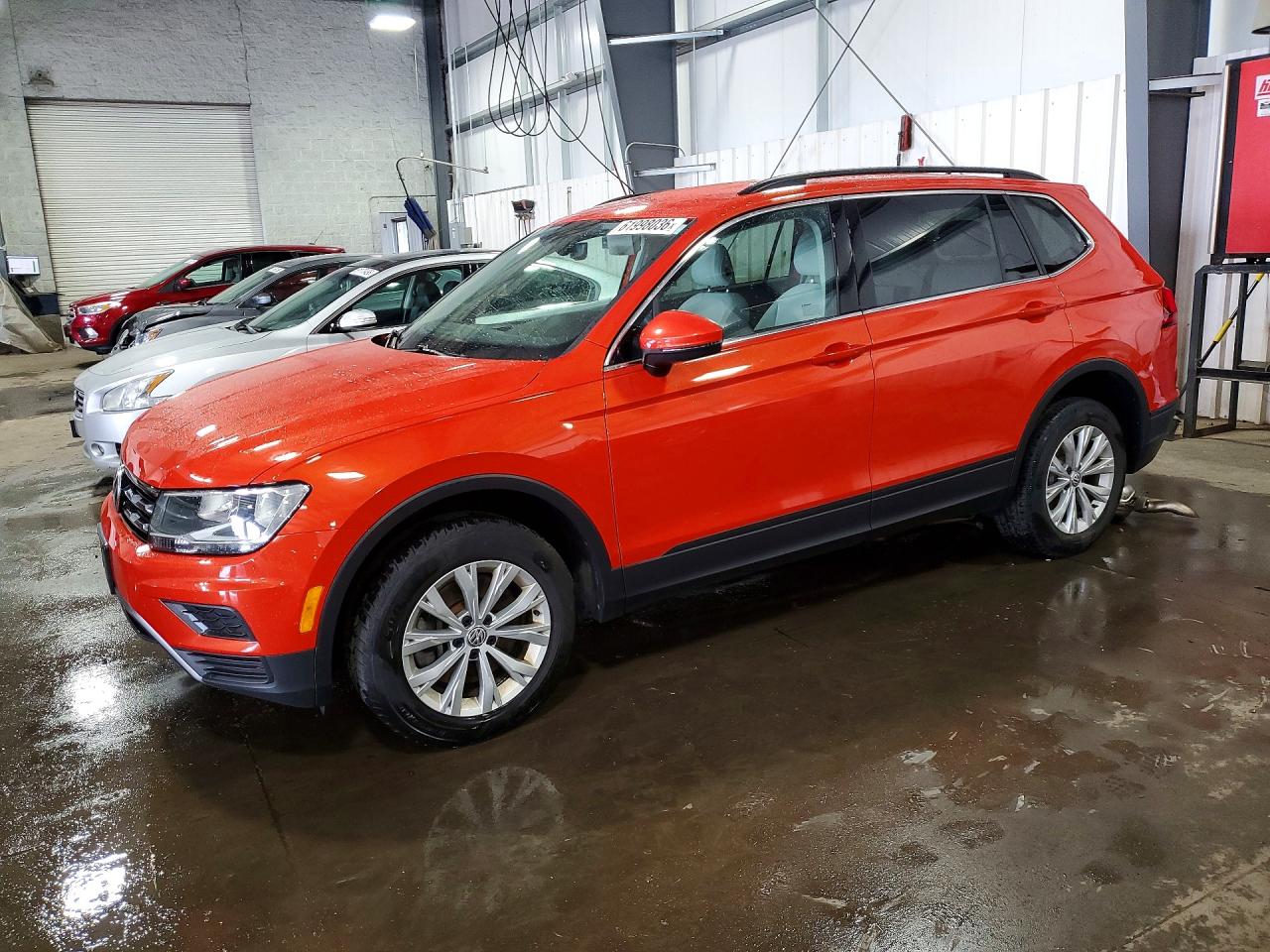 3VV2B7AXXKM108117 · 2019 VOLKSWAGEN TIGUAN