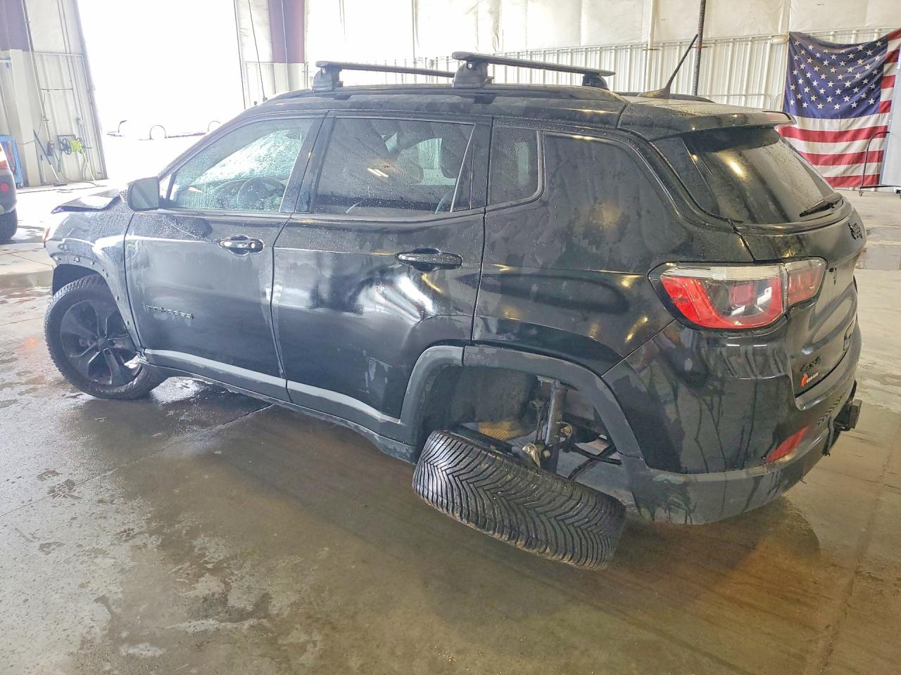 3C4NJDBB9KT599155 · 2019 JEEP COMPASS · 2/14