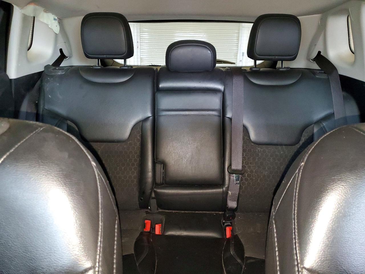 3C4NJDBB9KT599155 · 2019 JEEP COMPASS · 10/14