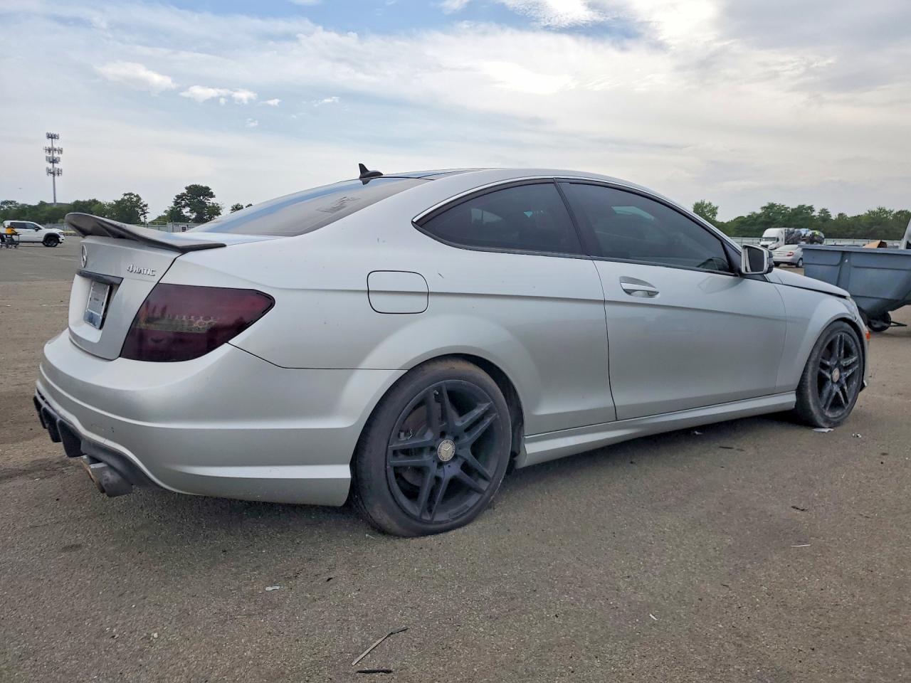 WDDGJ8JB8EG264694 · 2014 MERCEDES-BENZ C · 3/12