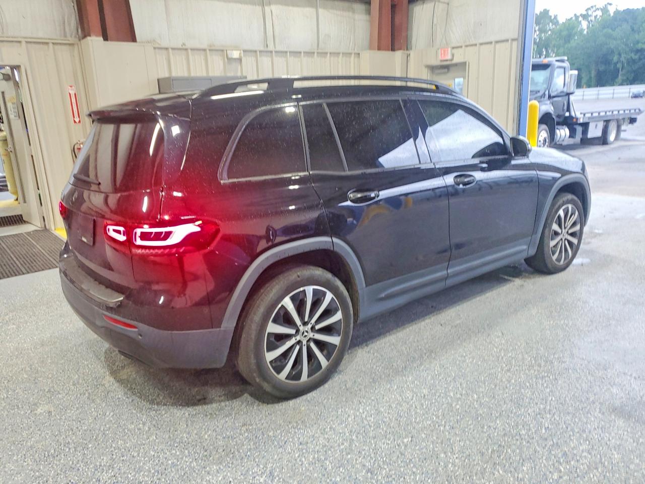 W1N4M4GB1NW168795 · 2022 MERCEDES-BENZ GLB · 3/13