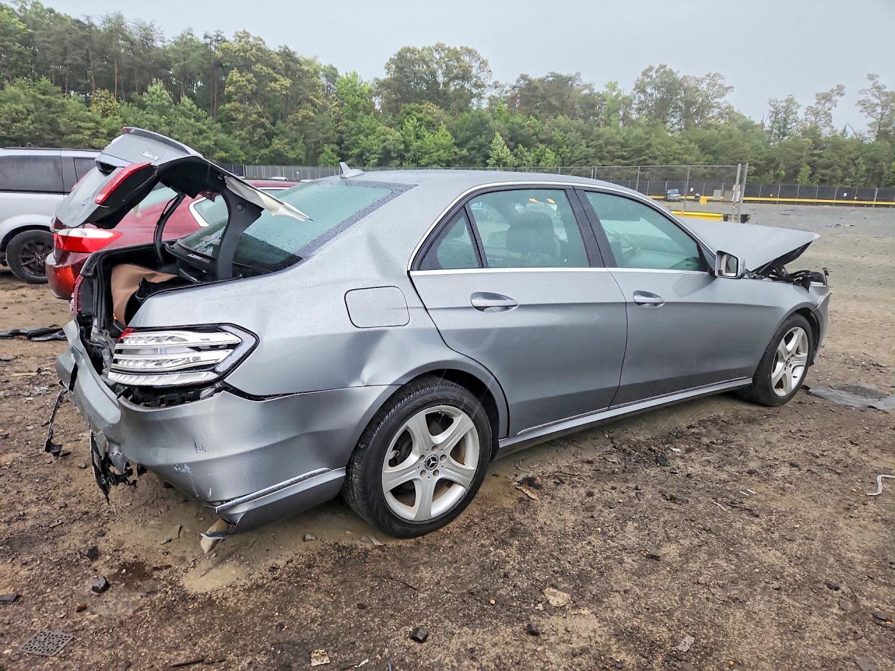 WDDHF8JB2FB125522 · 2015 MERCEDES-BENZ E · 3/12