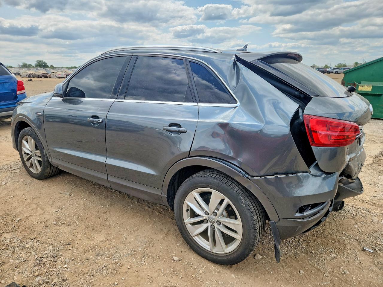 WA1JCCFS2JR004547 · 2018 AUDI Q3 · 2/12