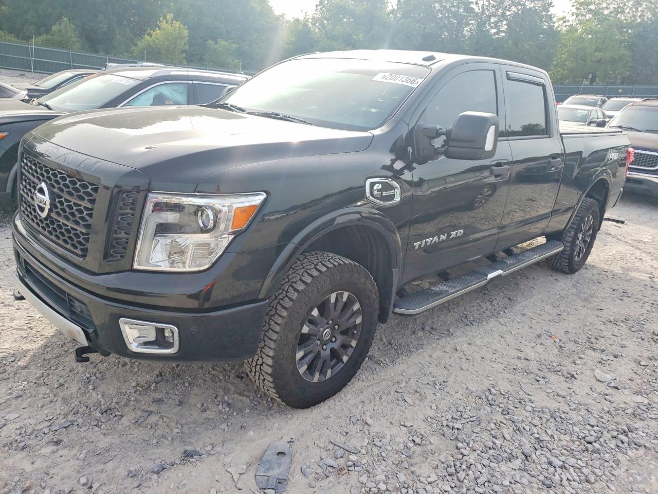1N6BA1F49JN519085 · 2018 NISSAN TITAN XD