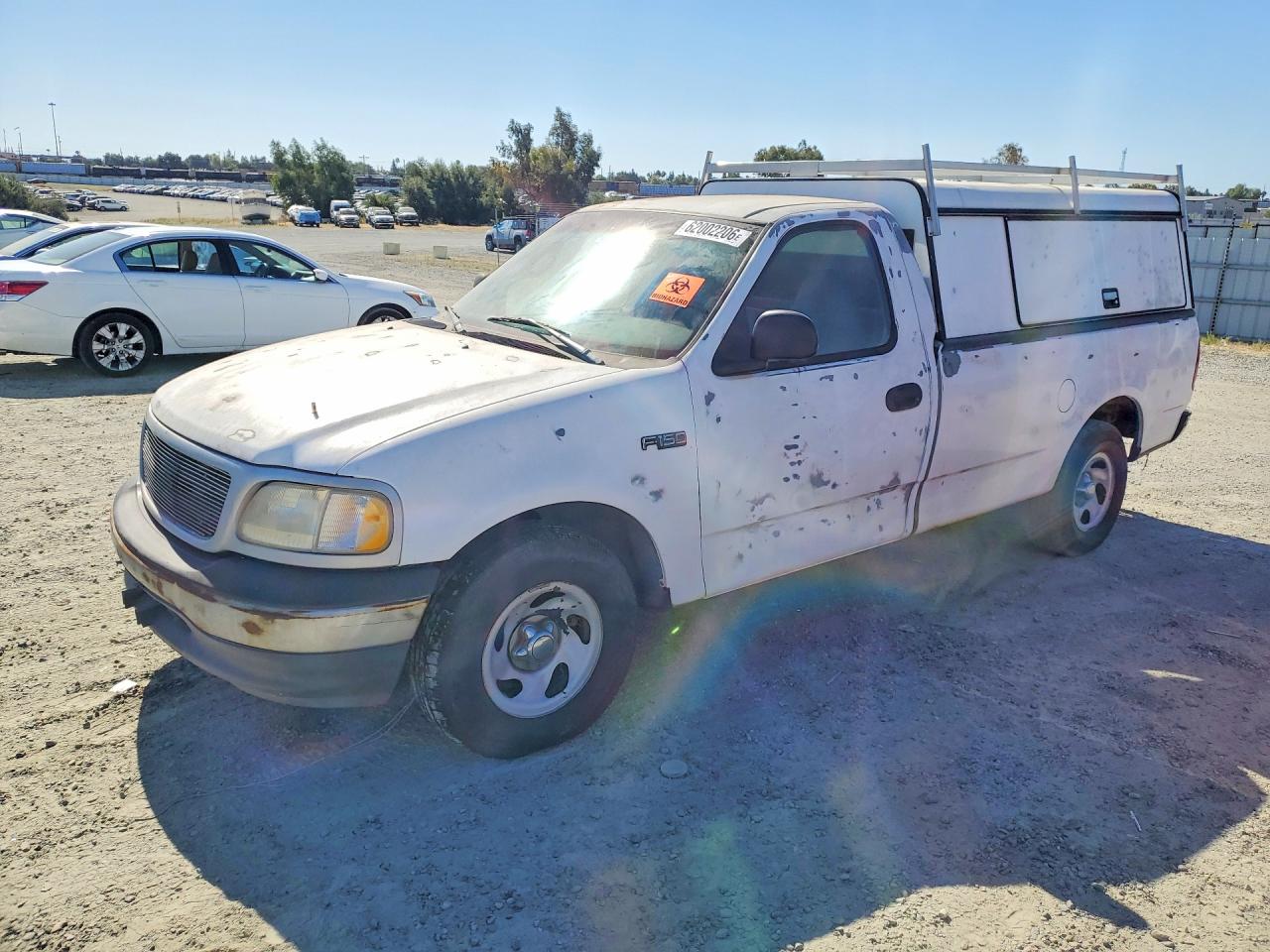 1FTZF1729XKA82814 · 1999 FORD F150