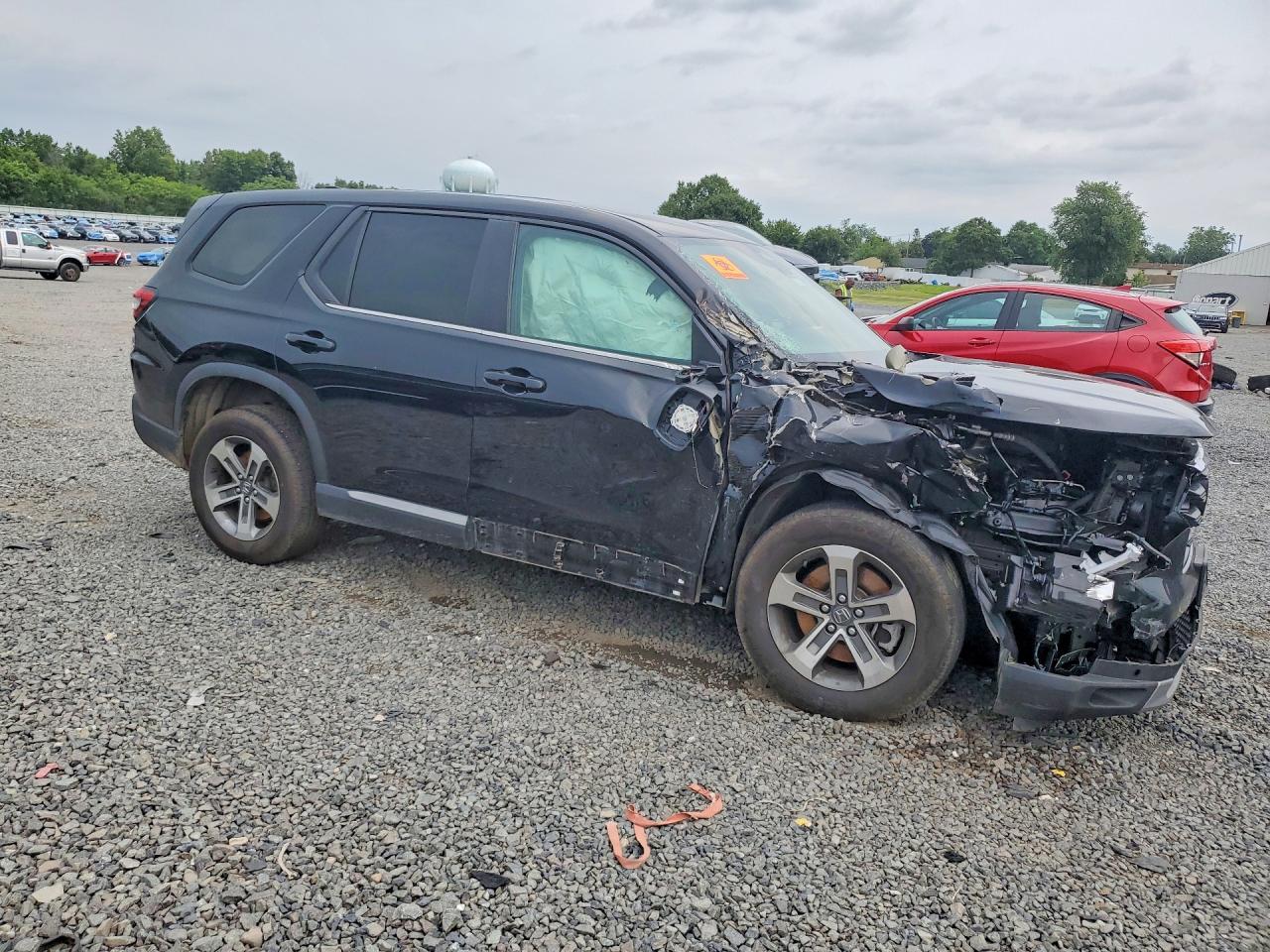 5FNYG1H40RB030402 · 2024 HONDA PILOT · 4/13