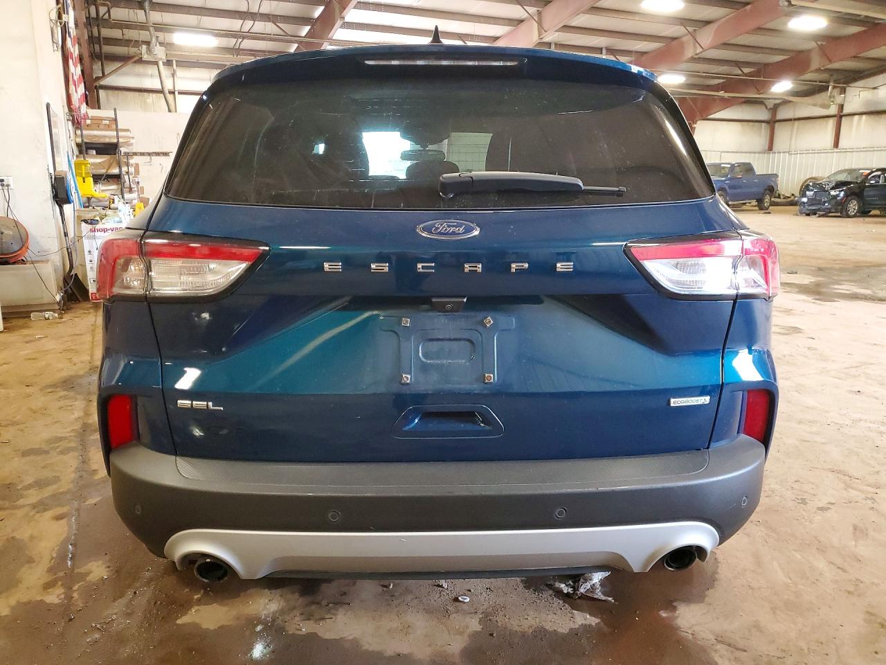 1FMCU0H6XLUA74335 · 2020 FORD ESCAPE · 6/13