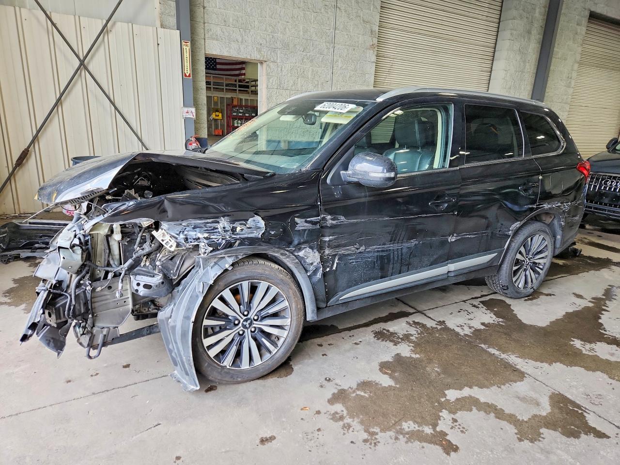 JA4AZ3A39LJ000916 · 2020 MITSUBISHI OUTLANDER